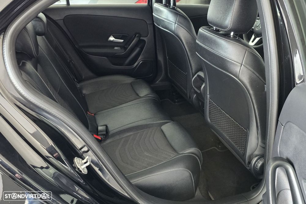 Mercedes-Benz A 180 d Style Plus - 9