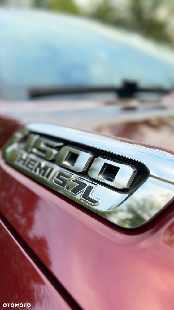 RAM 1500 5.7 Crew Cab Limited - 9
