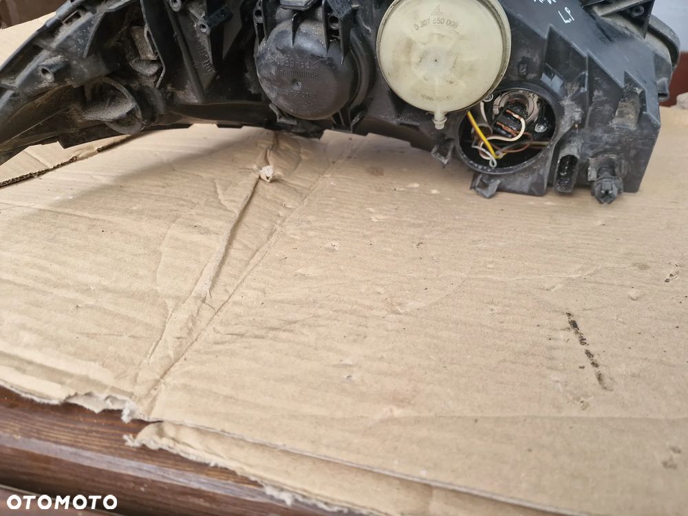 Lampa lewa przednia Mercedes W169 - 6