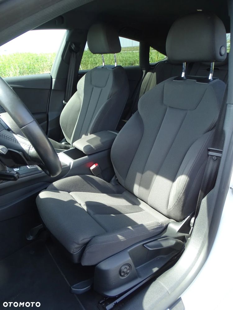 Audi A5 Sportback 2.0 TFSI quattro S tronic - 24