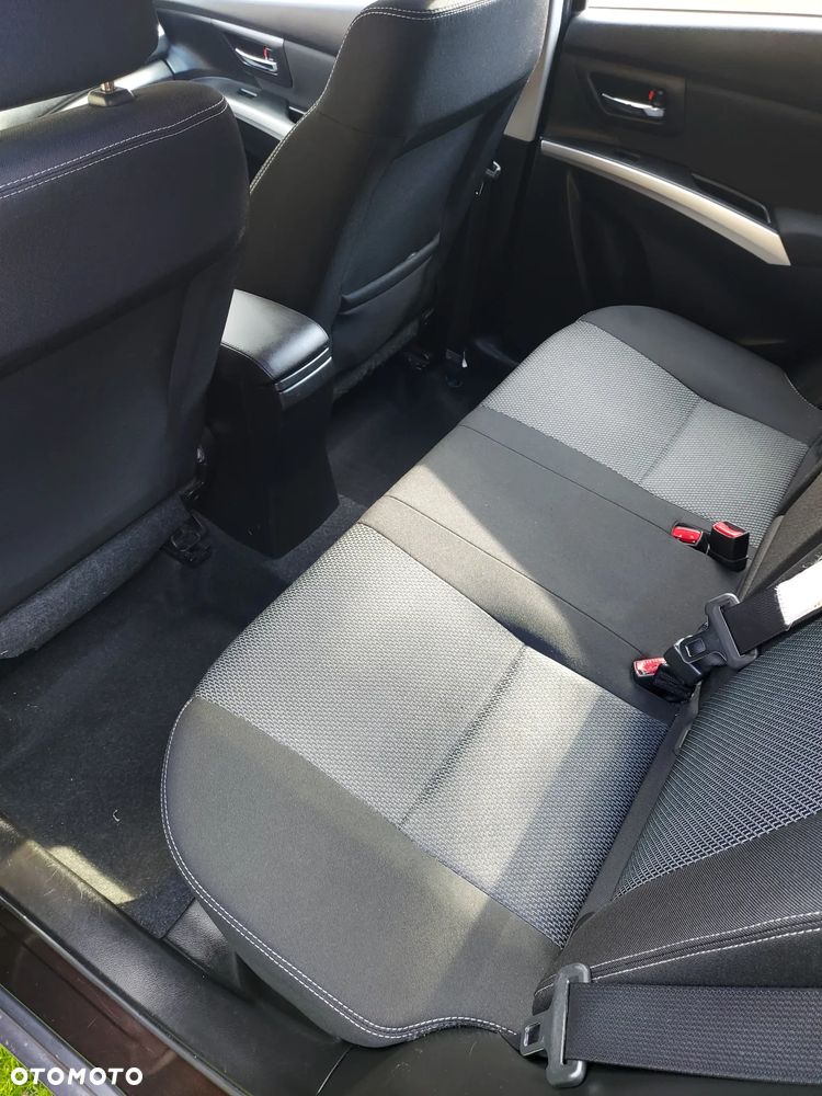 Suzuki SX4 2.0 DDiS Comfort 4WD - 18