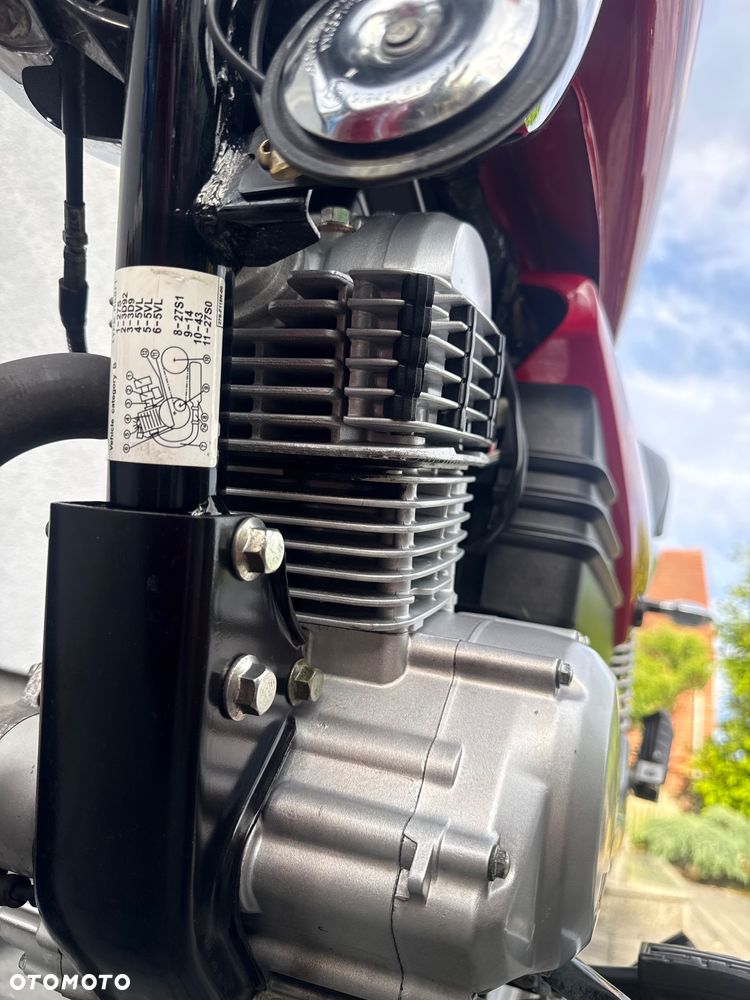 Yamaha YBR - 26
