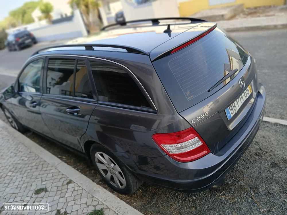 Mercedes-Benz 220 - 9