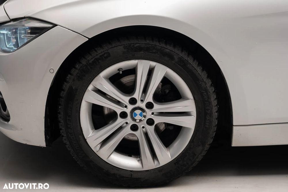 BMW Seria 3 318d Aut. Sport Line - 8