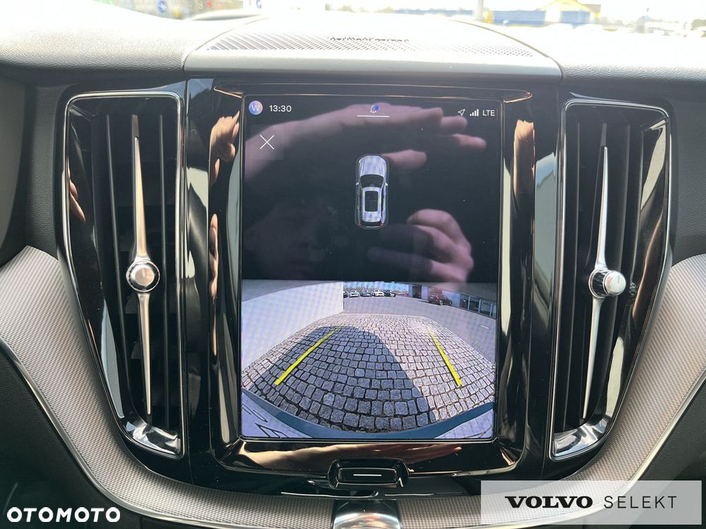 Volvo XC 60 - 22