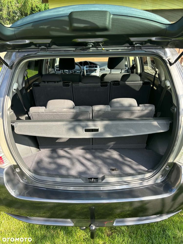 Toyota Verso 1.6 D-4D Premium 7os - 9
