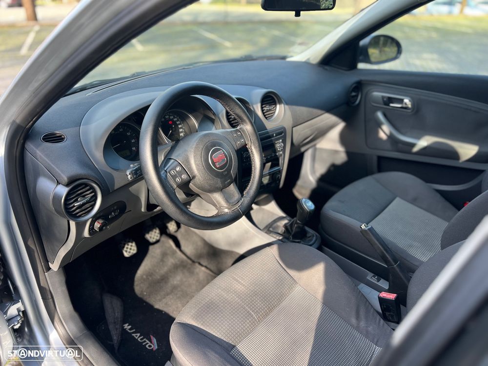 SEAT Ibiza 1.2 12V Reference - 7