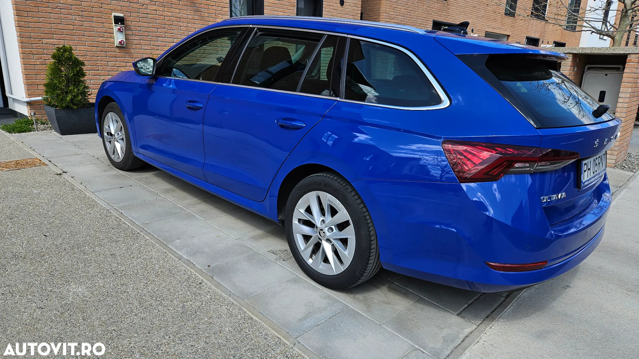 Skoda Octavia 2.0 TDI DSG Premium Edition - 15