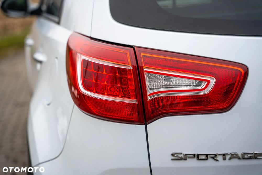 Kia Sportage 2.0 CRDI 4WD Spirit - 12