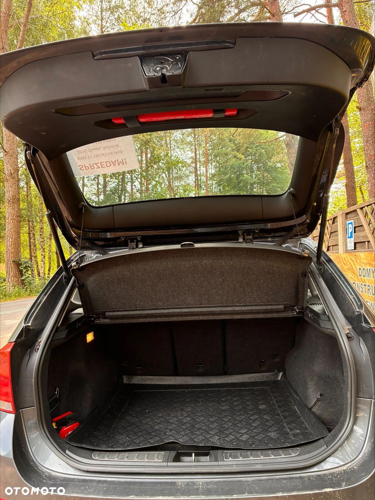 BMW X1 xDrive18d - 8
