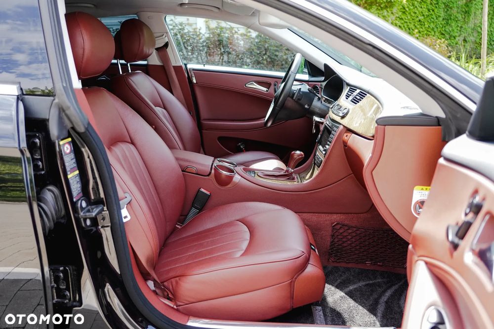 Mercedes-Benz CLS 350 7G-TRONIC - 28