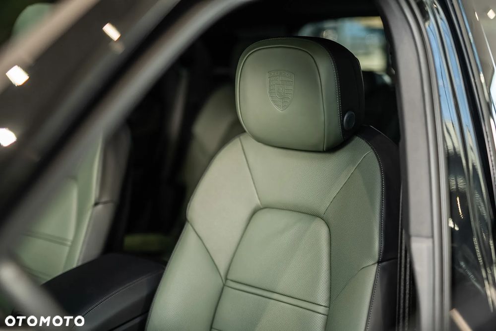 Porsche Cayenne Black Edition - 21