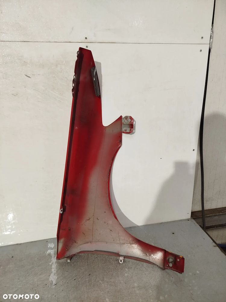 BŁOTNIK PRZÓD PRZEDNI LEWY VOLVO V50 S40 CZERWONY 612-46 - 4