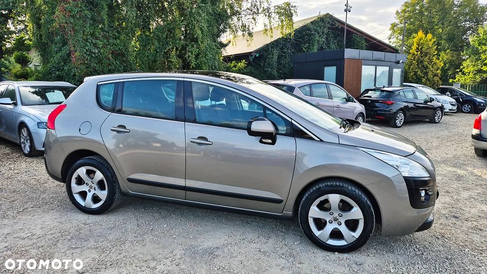 Peugeot 3008 - 8