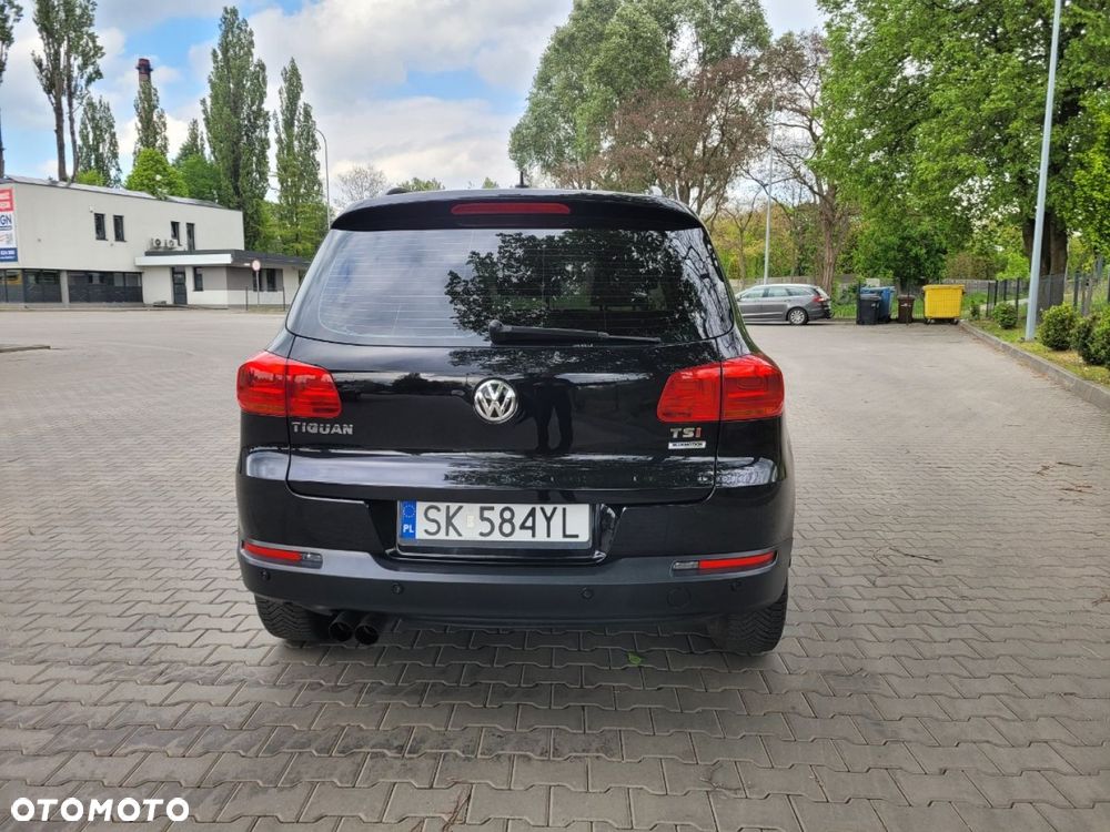 Volkswagen Tiguan - 9