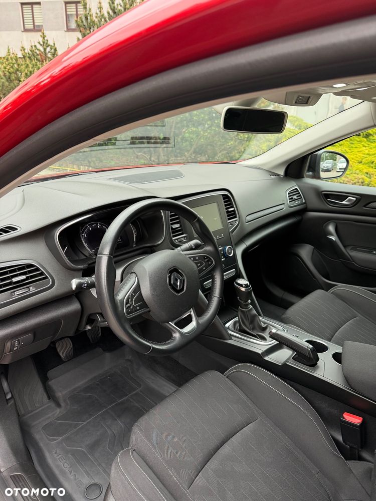 Renault Megane 1.3 TCe FAP Limited - 10