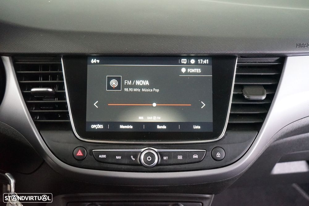 Opel Crossland 1.2 T Edition - 24