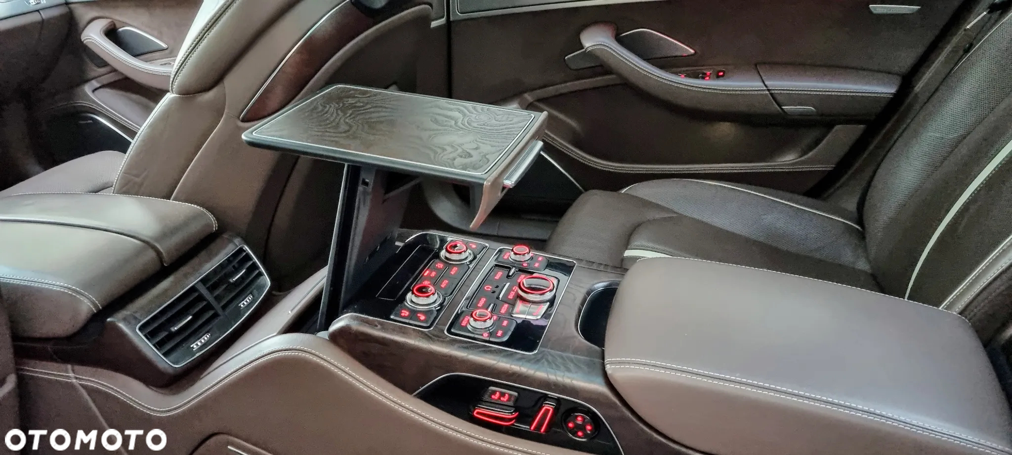 Audi A8 4.2 TDI L Quattro - 12