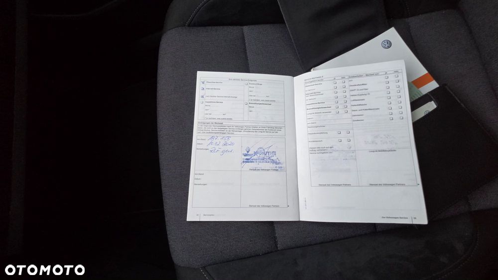 Volkswagen Golf - 39