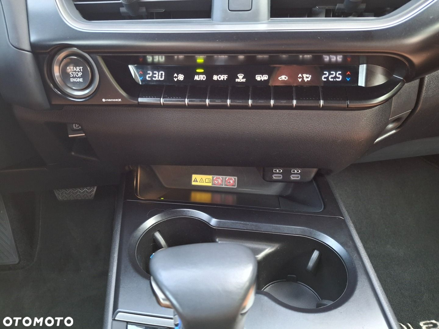 Lexus UX 200 GPF F Sport Design 2WD - 15