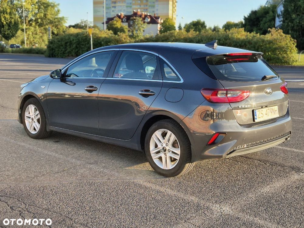 Kia Ceed - 7