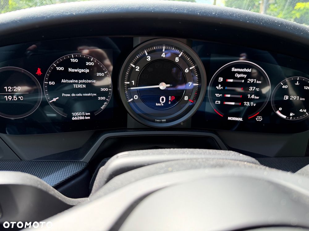 Porsche 911 Carrera S - 14