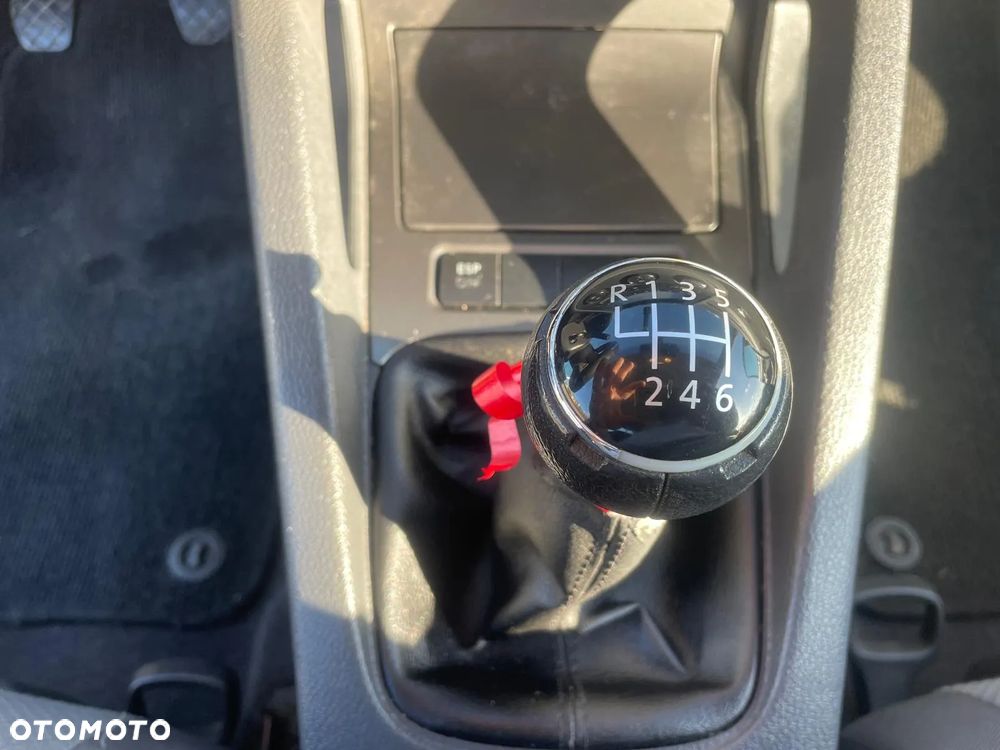 Volkswagen Golf - 14