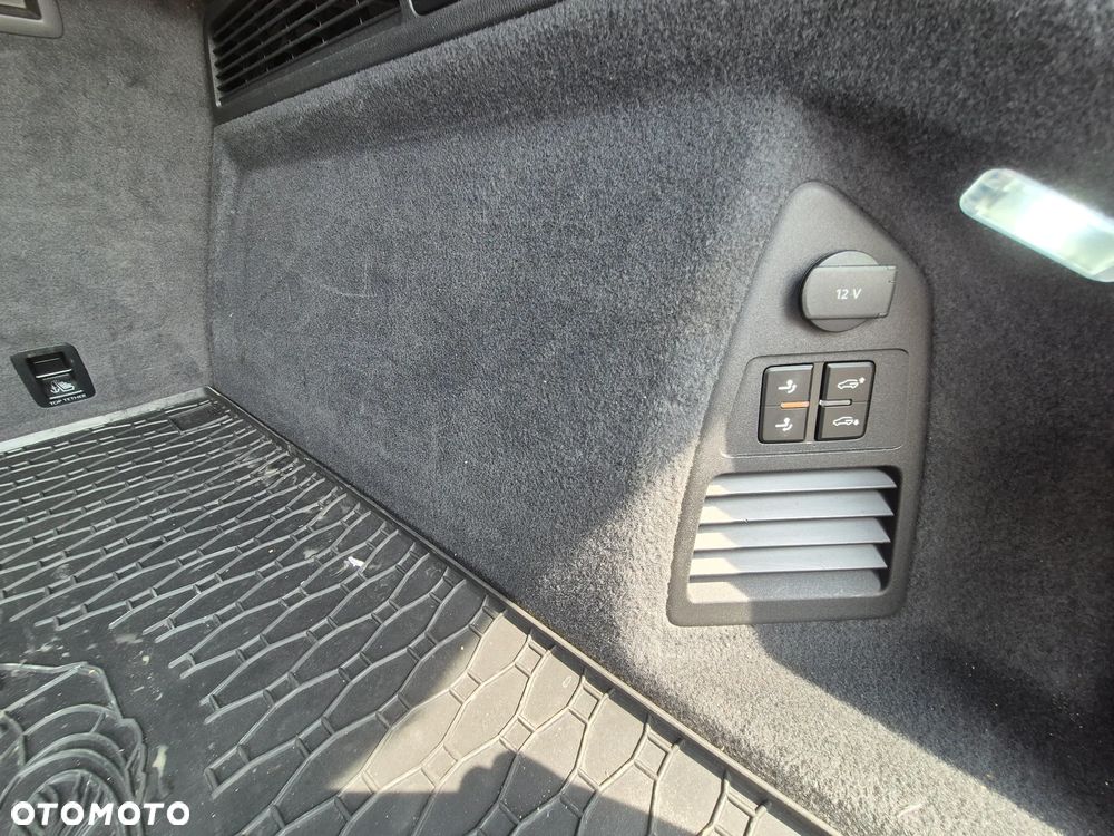 Volkswagen Touareg 3.0 V6 TDI SCR 4Mot Elegance - 11