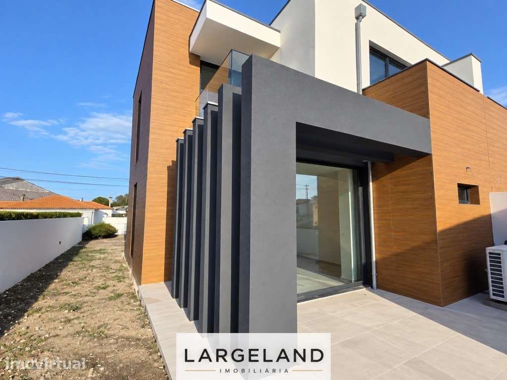 Moradia T4 em construção - Aradas, Aveiro
