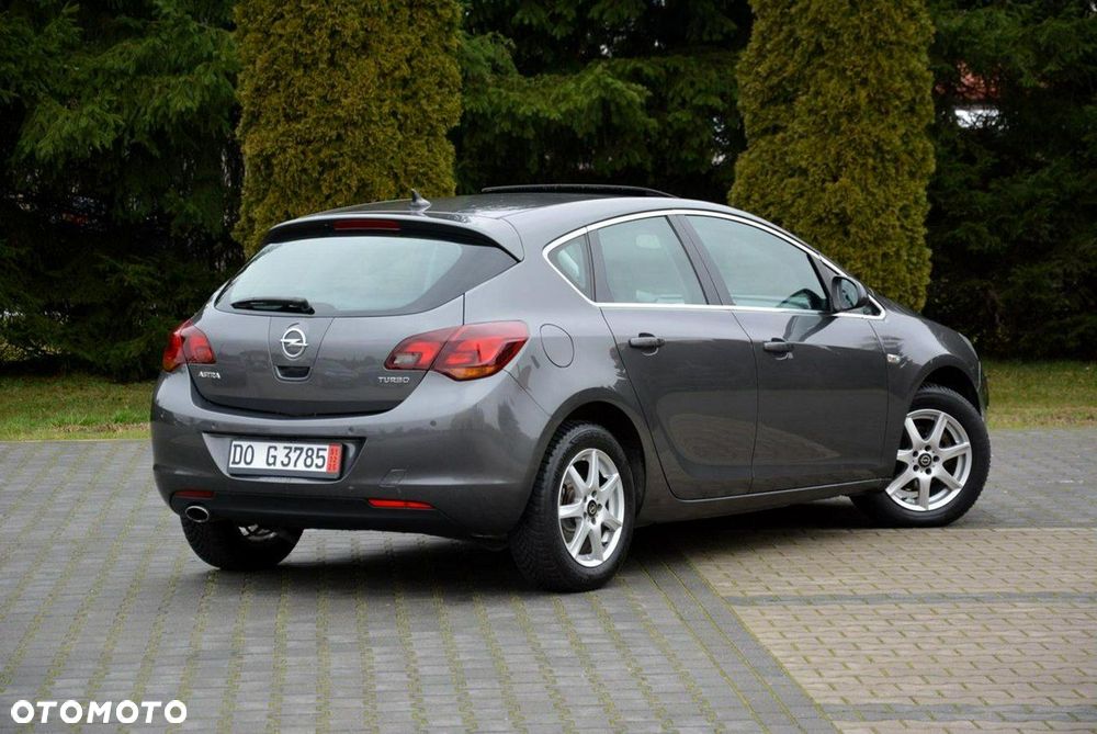 Opel Astra 1.4 Turbo Cosmo - 6