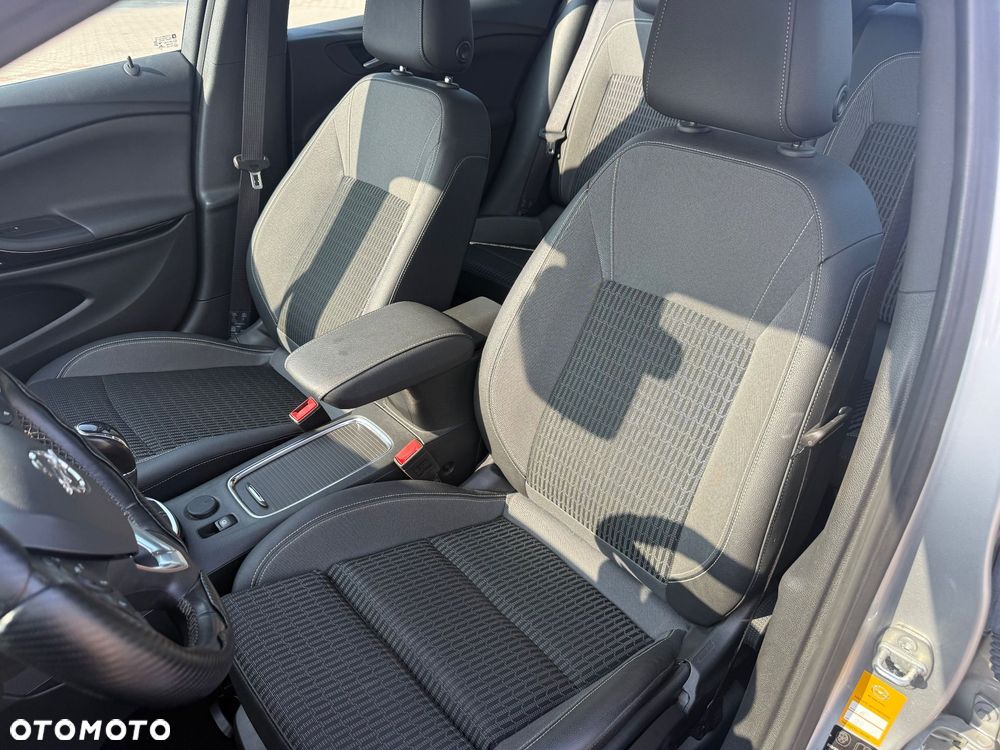 Opel Astra 1.5 CDTI Business Elegance S&S - 18