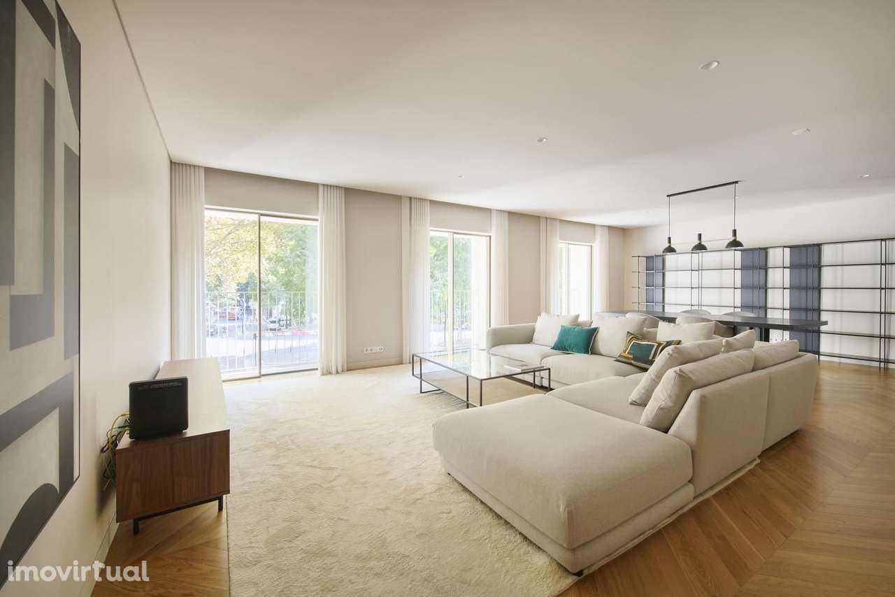 Apartamento T2 com estacionamento, Avenida da Liberdade, Lisboa - Grande imagem: 3/57