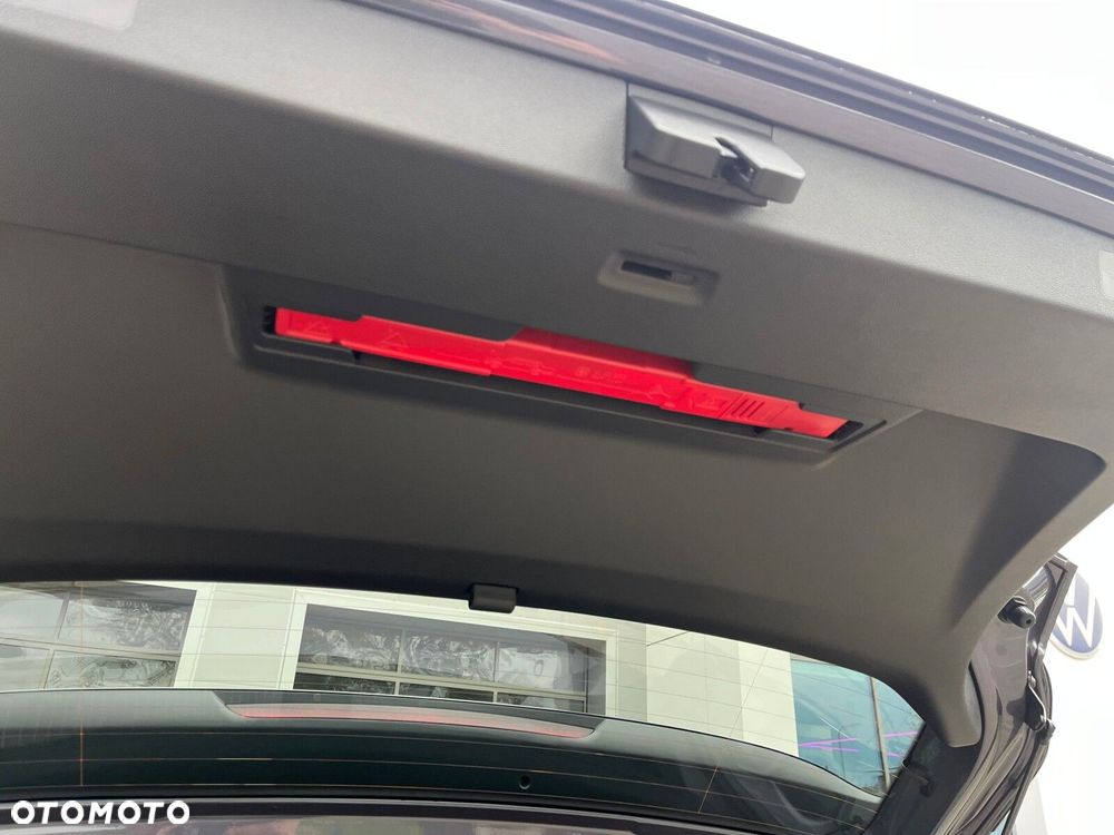 Volkswagen T-Cross - 21