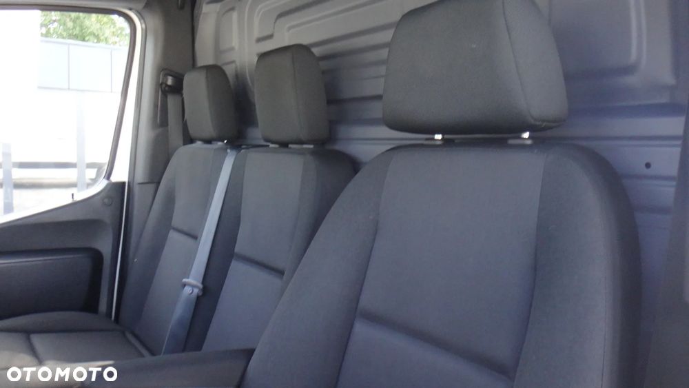 Mercedes-Benz SPRINTER - 9