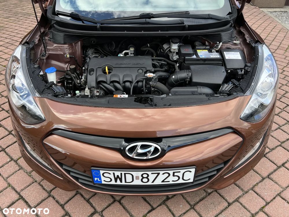 Hyundai i30 1.4 Comfort - 36