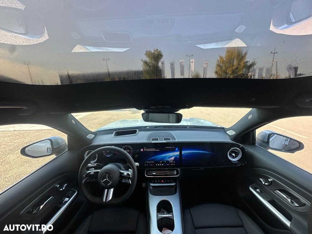 Mercedes-Benz GLB - 12