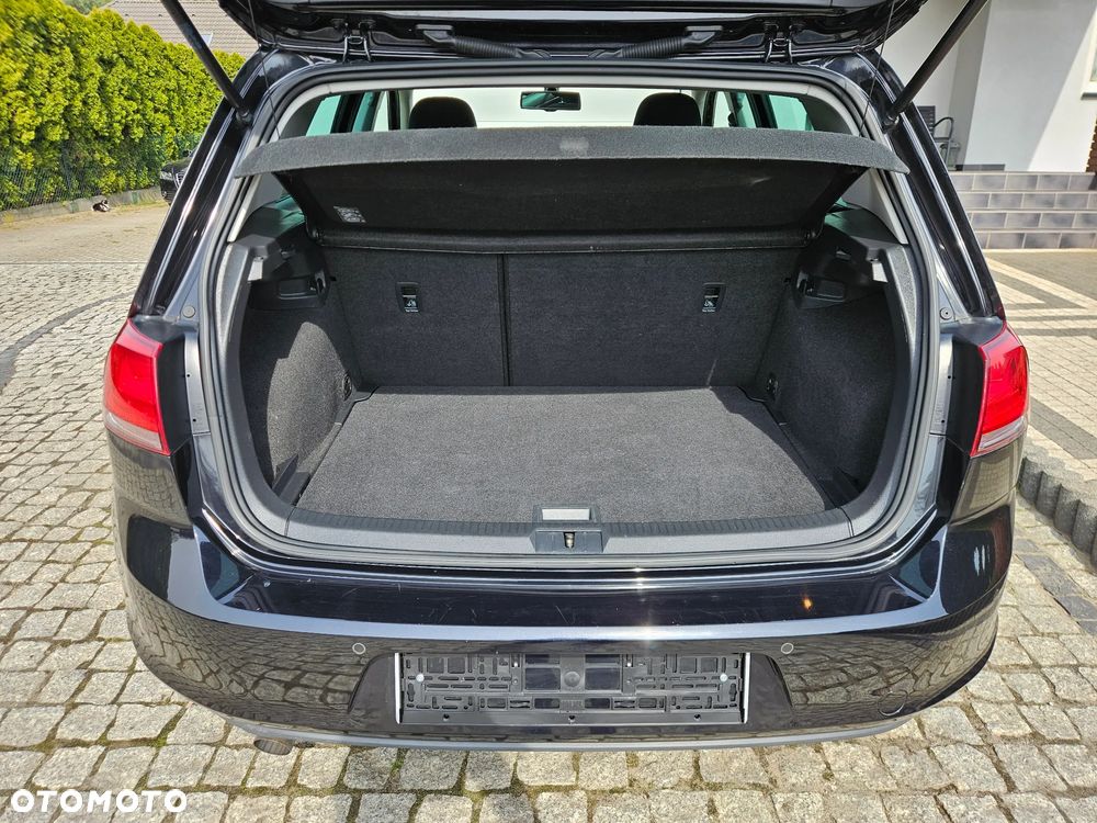 Volkswagen Golf 1.6 TDI BlueMotion Technology Comfortline - 17