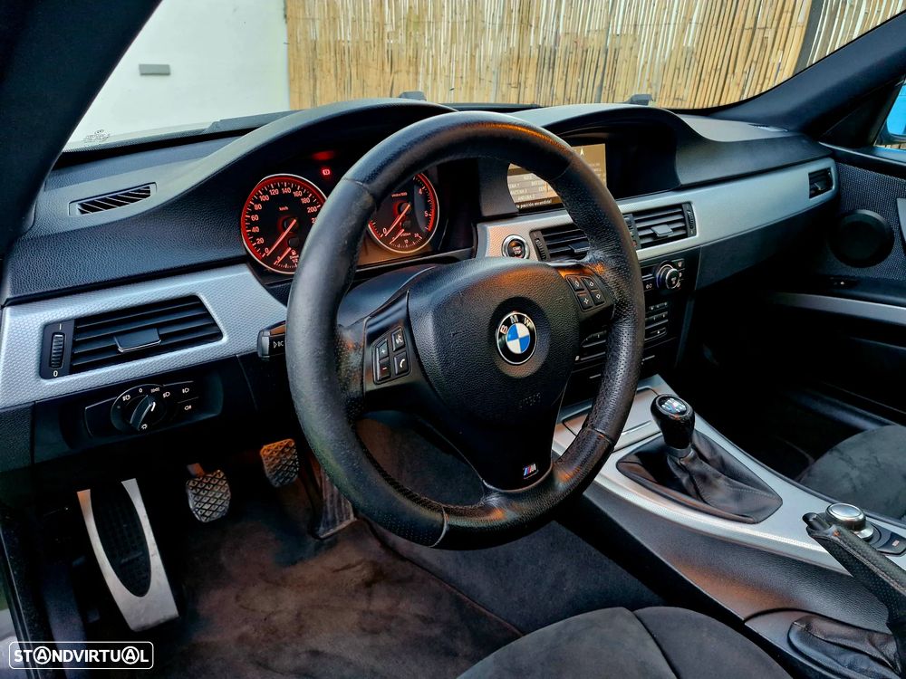 BMW 320 d Coupe - 8
