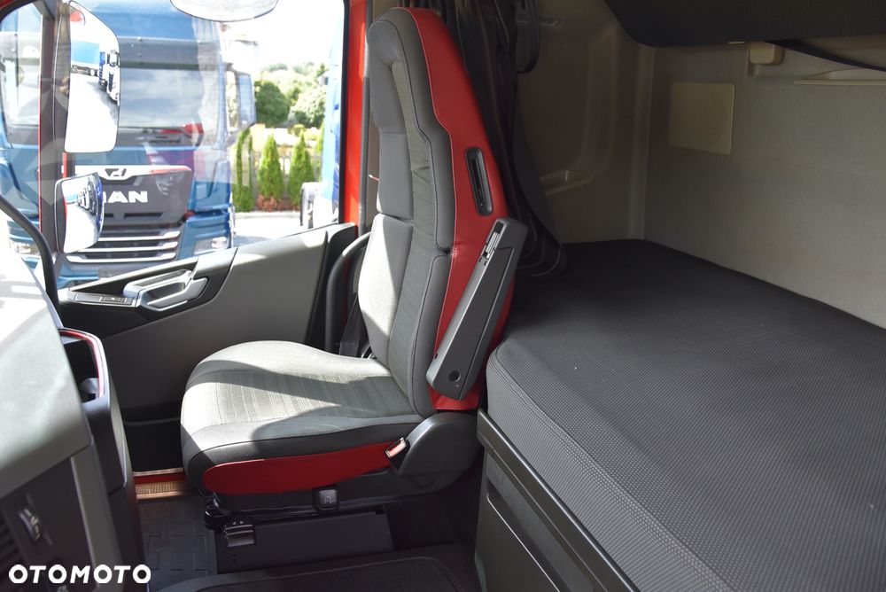 Volvo FH4 460 GLOBETROTTER / HYDRAULIKA / REGULOWANE SIODŁO / TV / STANDART / ASO VOLVO SALON POLSKA JAK NOWE ! ! ! - 29