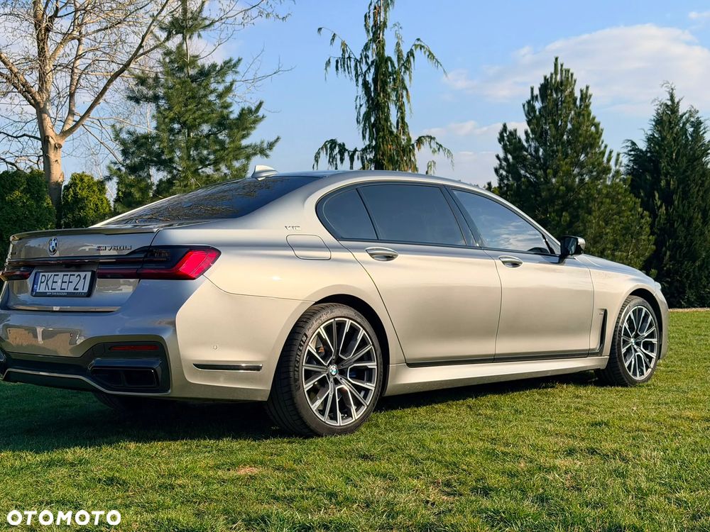 BMW Seria 7 - 17