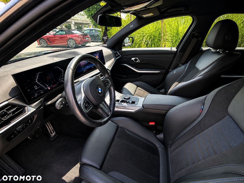 BMW Seria 3 318i M Sport - 11