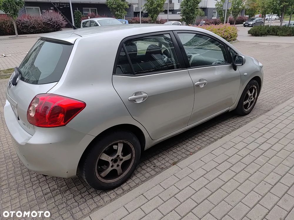 Toyota Auris 1.4 D-4D Luna MM - 6