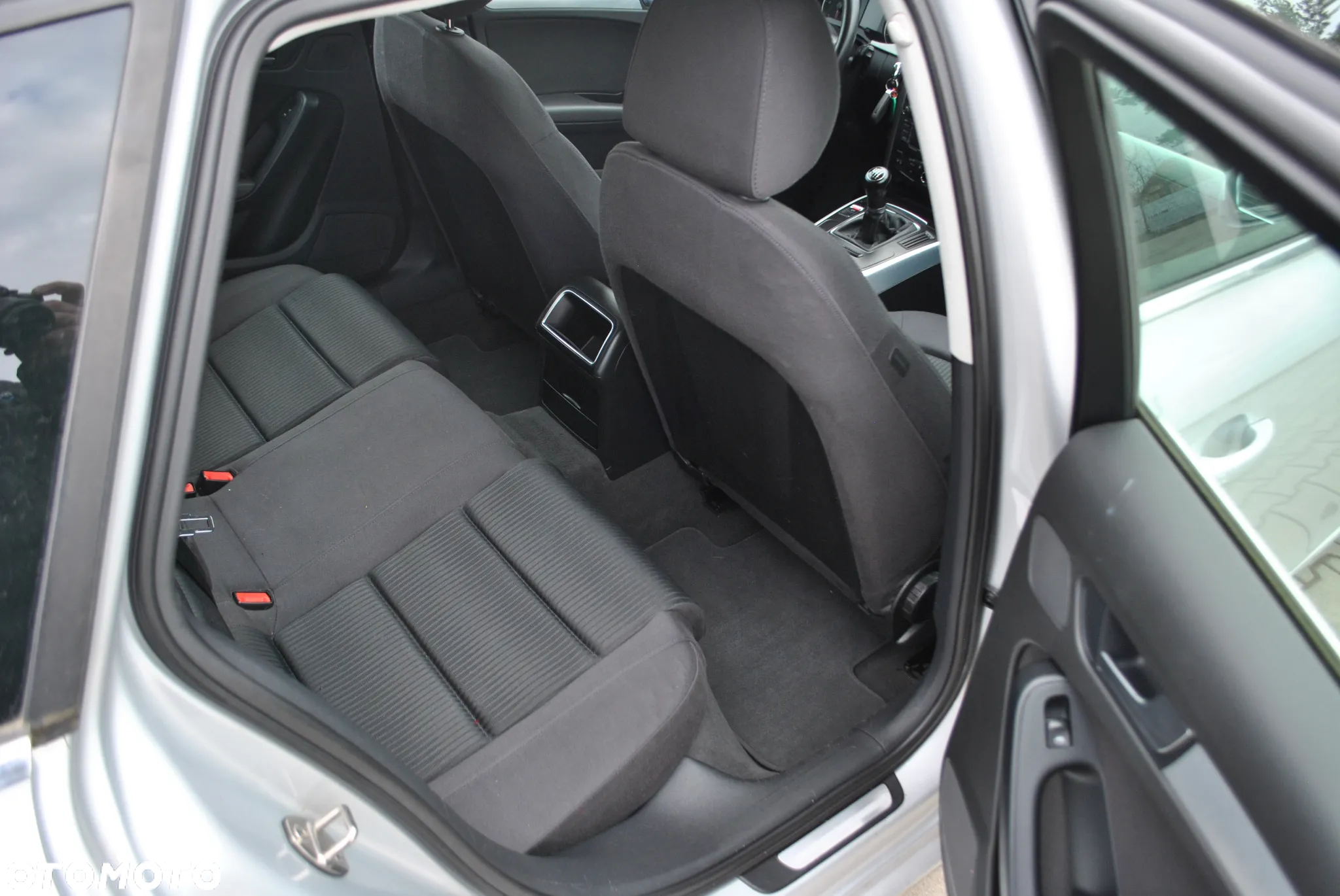 Audi A4 Avant 2.0 TDI DPF - 13