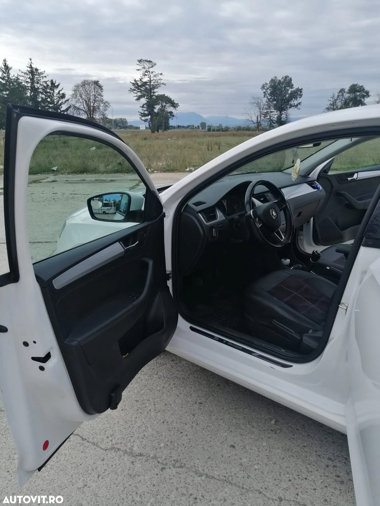 Skoda RAPID 1.0 TSI Ambition - 9