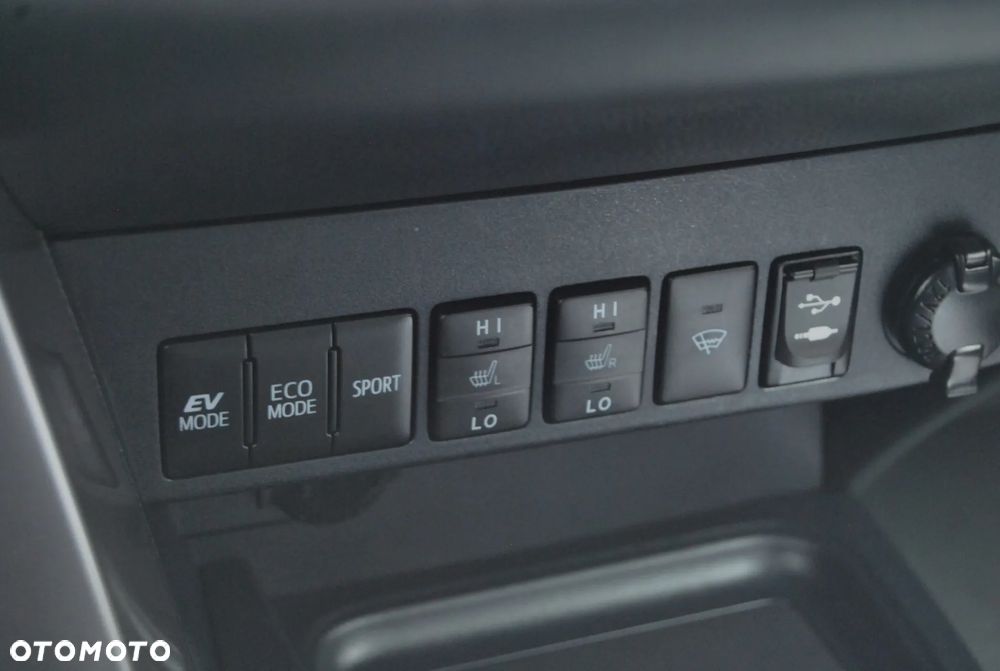 Toyota RAV4 2017