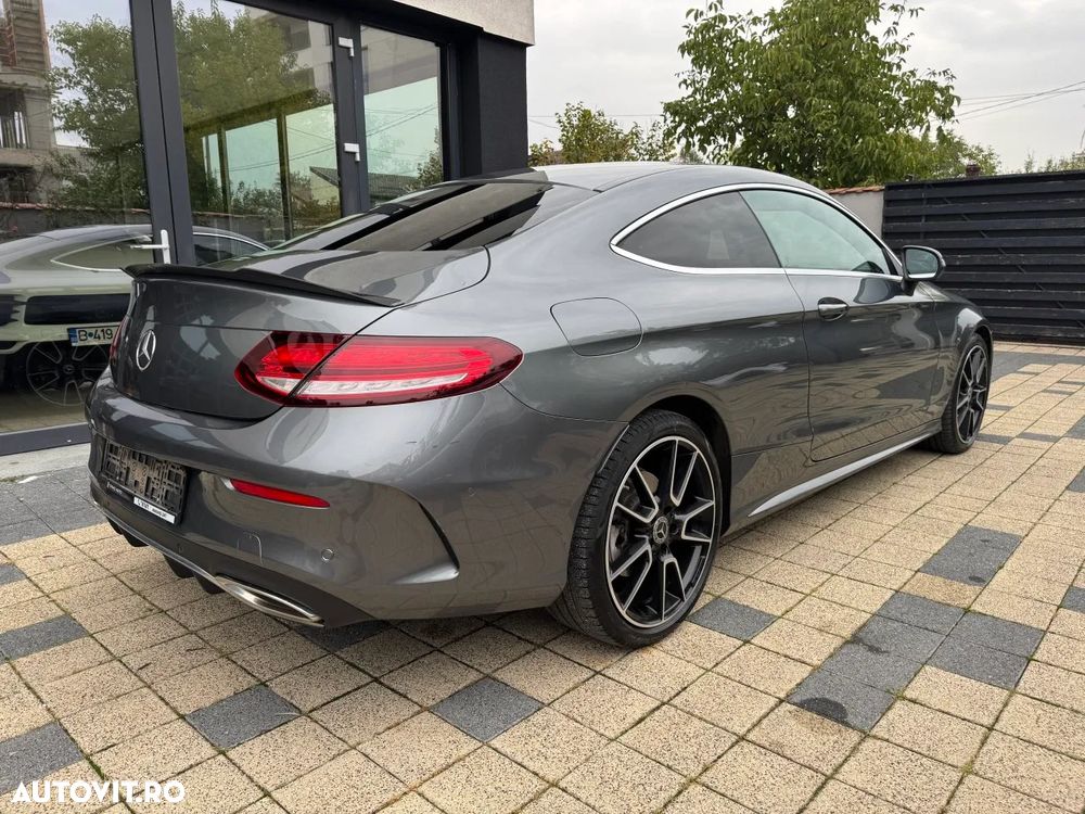Mercedes-Benz C 300 Coupe 4Matic 9G-TRONIC - 7