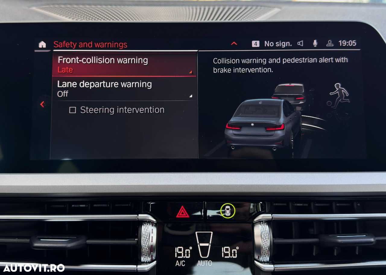 BMW Seria 3 318i AT - 35