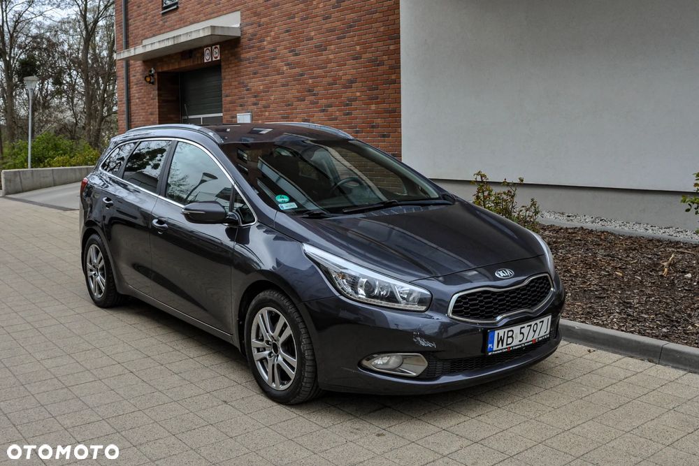 Kia Ceed - 6