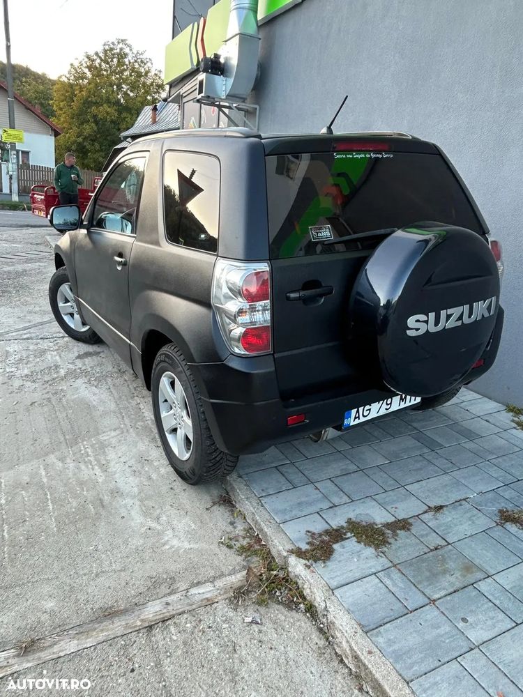Suzuki Grand Vitara 1.9 DDIS JX - 2