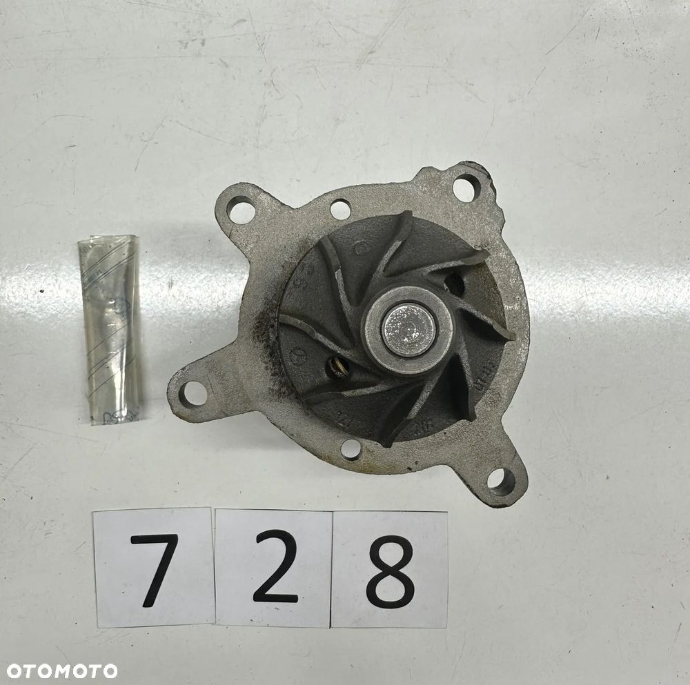 Pompa Wody Mercedes OM 616 617 A6172000720 - 2